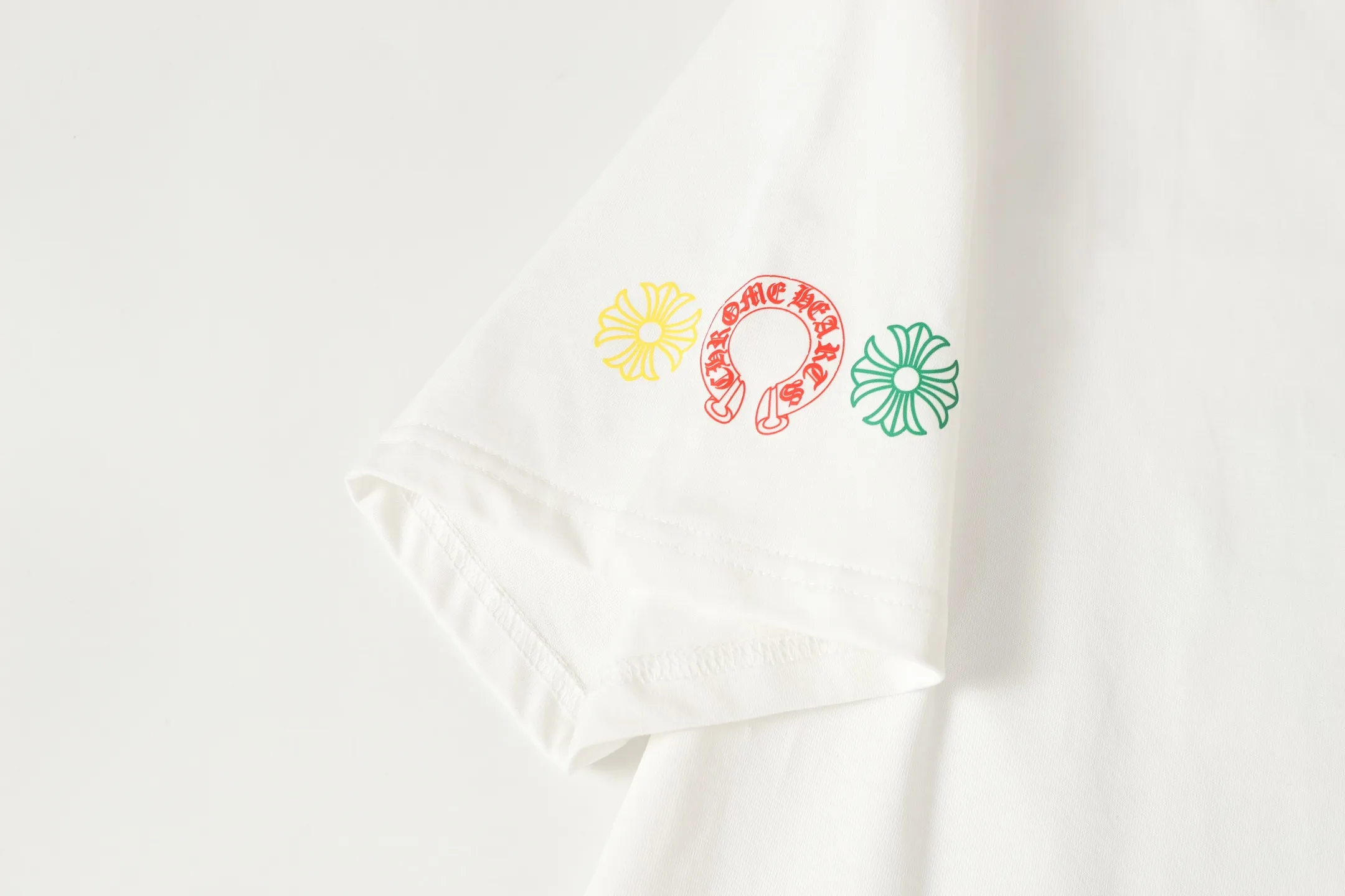 P160 -Chrome Hearts/Chrome Hearts 23ss color cross✝️Sanskrit letter printed short-sleeved T-shirt -High weight, high density and high quality. The wool is soft, delicate and skin-friendly. It feels soft and silky. It has excellent warmth and skin-friendly properties.